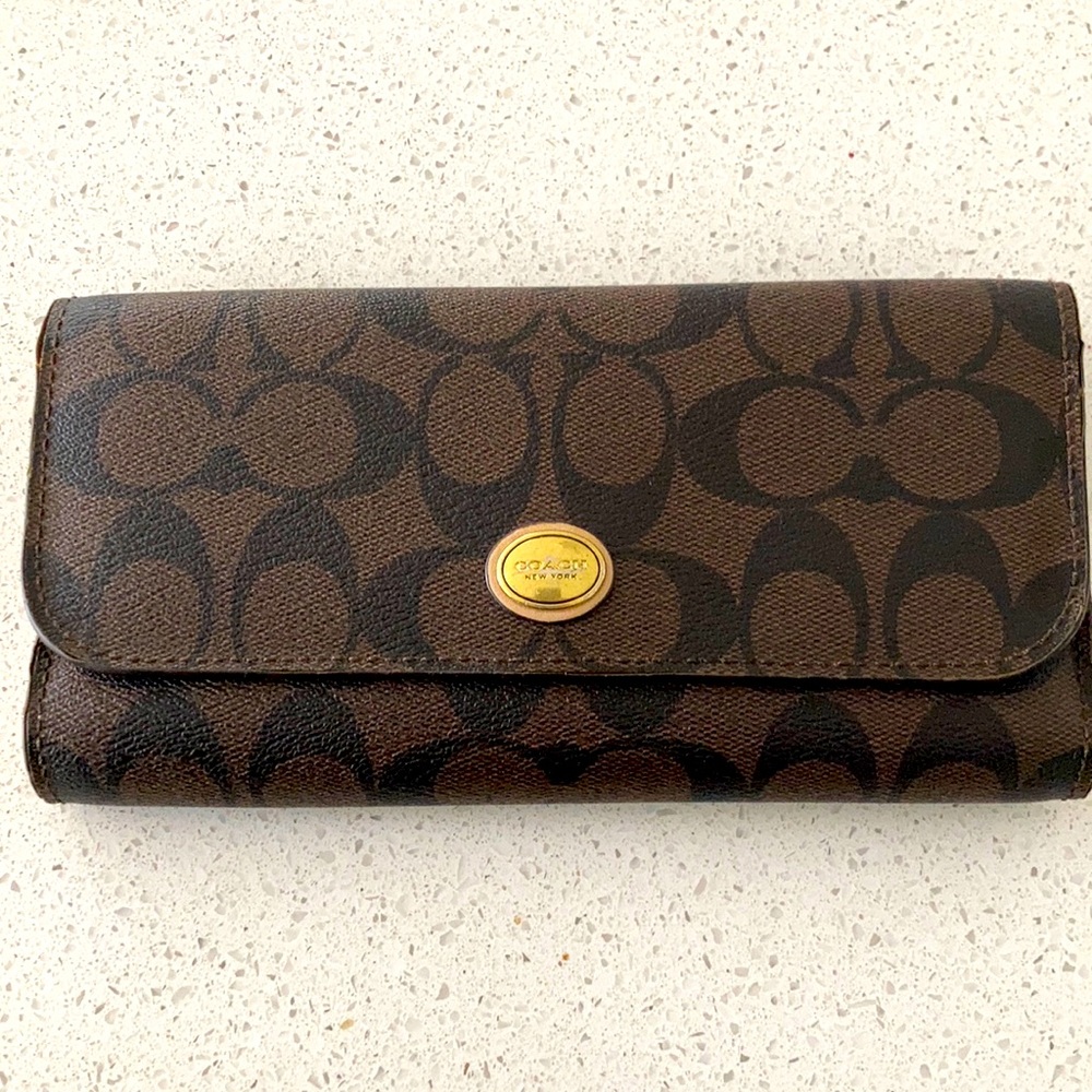 Coach wallet